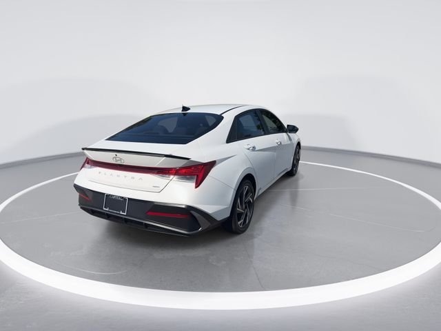 Certified Used 2025 White Hyundai SEL Sport image 8
