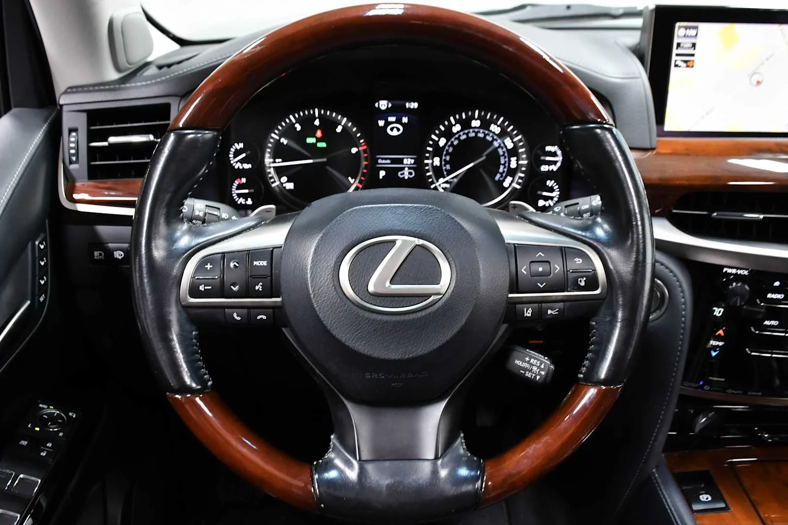 Used 2019 Black Onyx Lexus  image 18