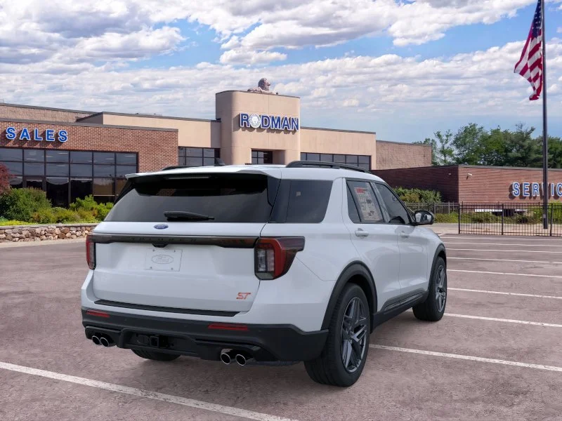 New 2026 Space White Metallic Ford ST image 40