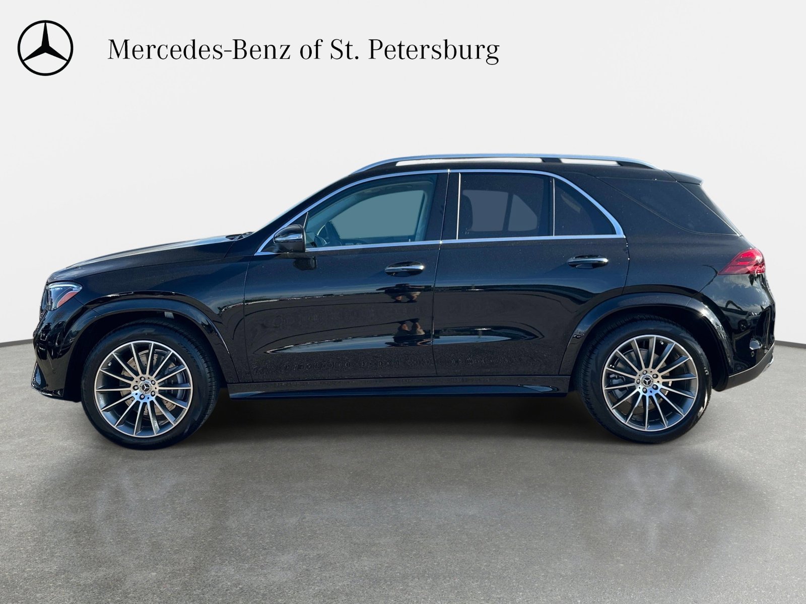 New 2026 Black Mercedes-Benz 350 4MATIC® SUV image 2