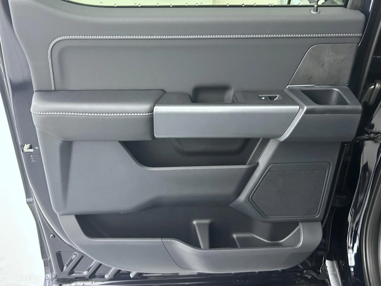 New 2026 Blue Ford XLT image 20