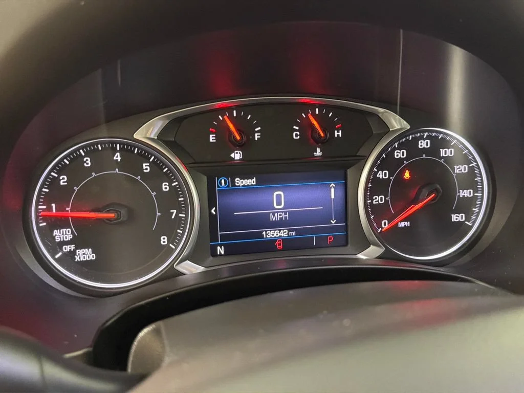 Used 2020 RED QUARTZ TINTCOAT GMC SLE image 20