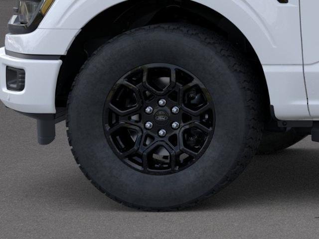 New 2026 Oxford White Ford XLT image 41