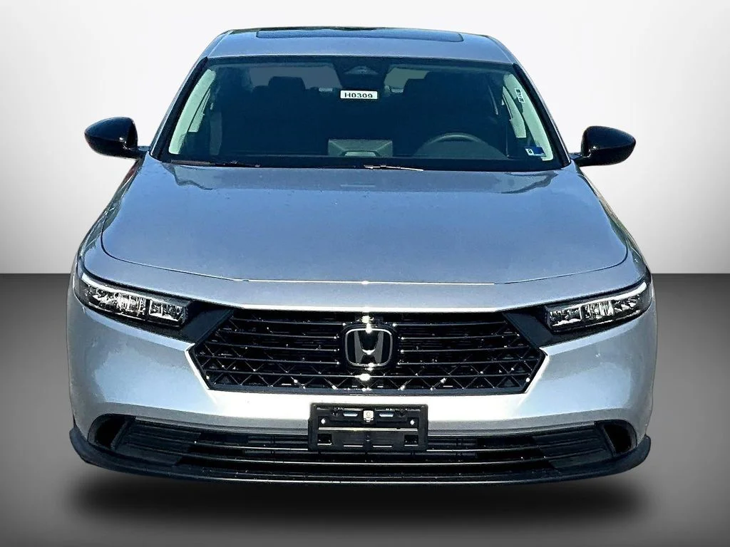 New 2026 Solar Silver Metallic Honda SE image 2