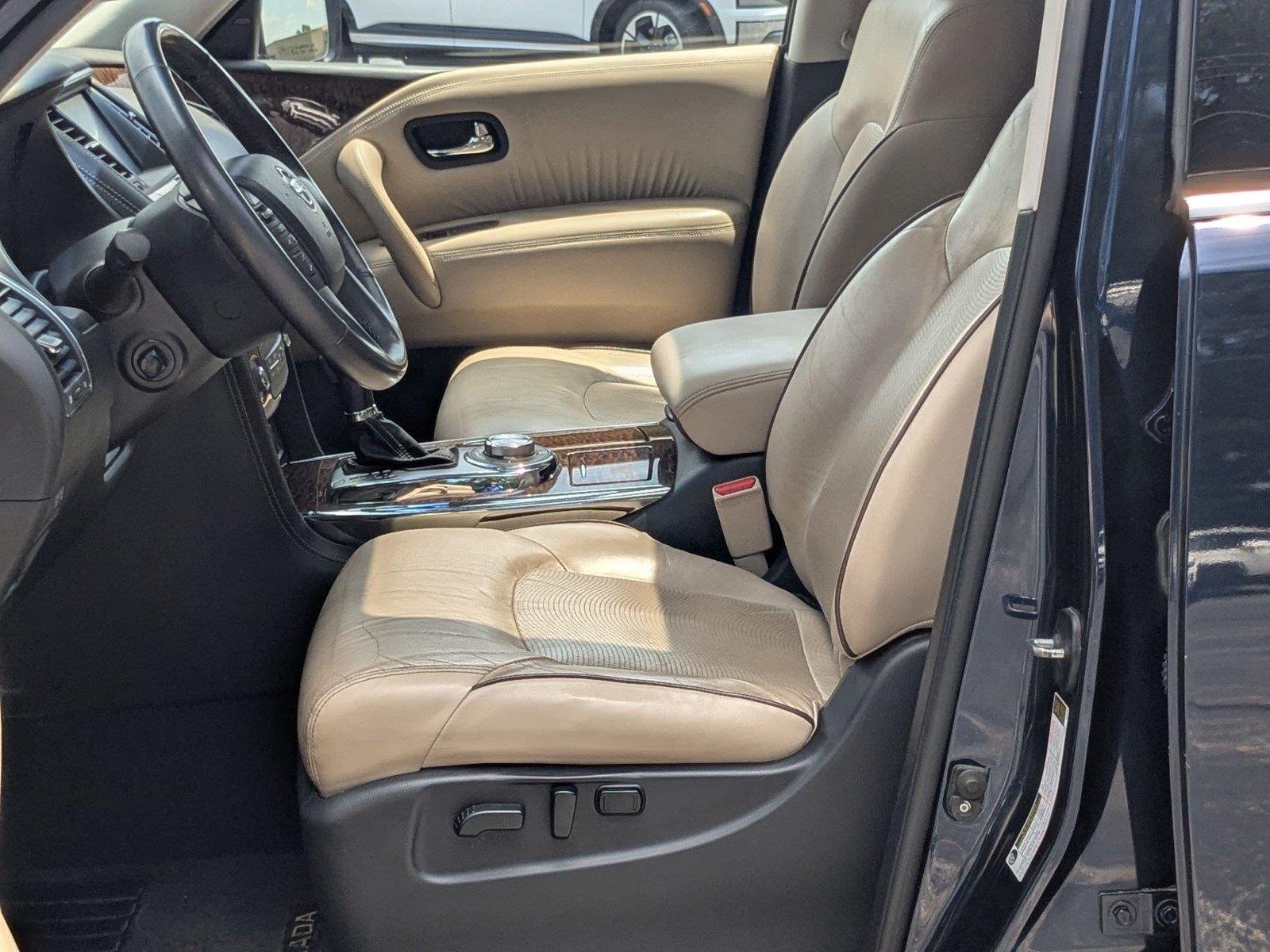 Used 2017 Hermosa Blue Nissan SL image 12