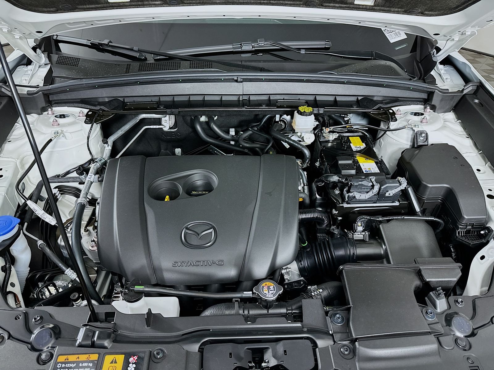 New 2026 Rhodium White Metallic Mazda 2.5 S Preferred AWD image 30