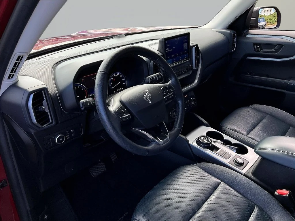 Used 2021 Red Metallic Ford Outer Banks image 19