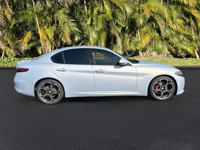 Used 2022 Gray Alfa Romeo Ti image 3