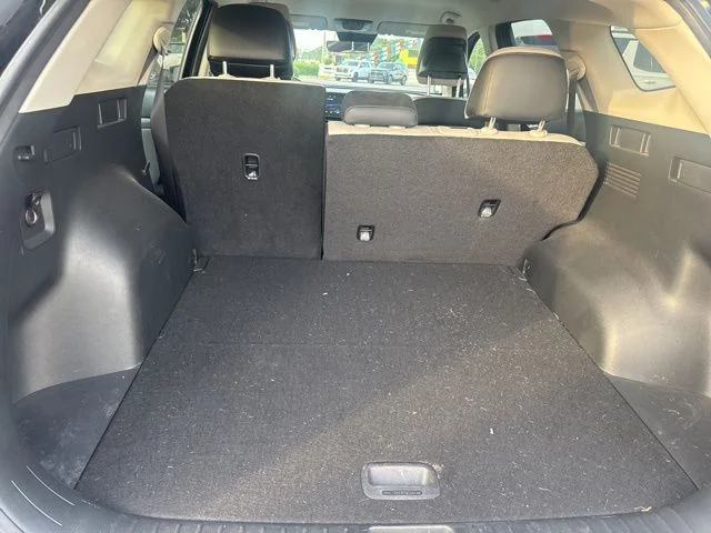 Used 2024 Black Kia EX image 4