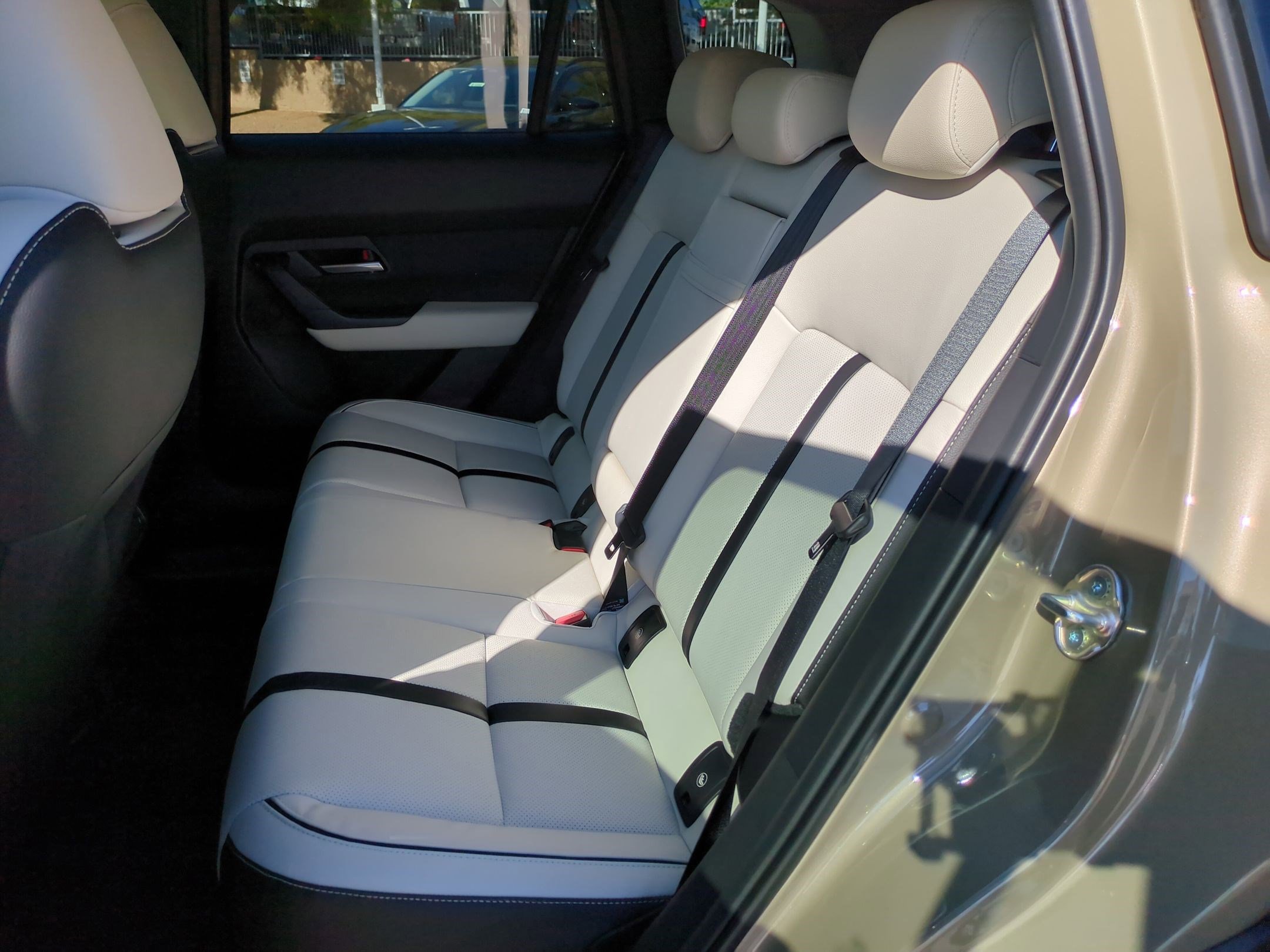 2026 Mazda CX-50 Premium Plus - Photo 7