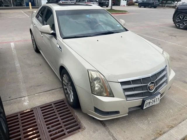 Used 2011 VANILLA LATTE METALLIC Cadillac Luxury image 3