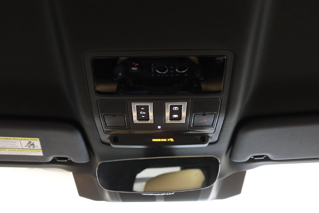 New 2026 Woolstone Green LAND ROVER X-Dynamic SE image 14