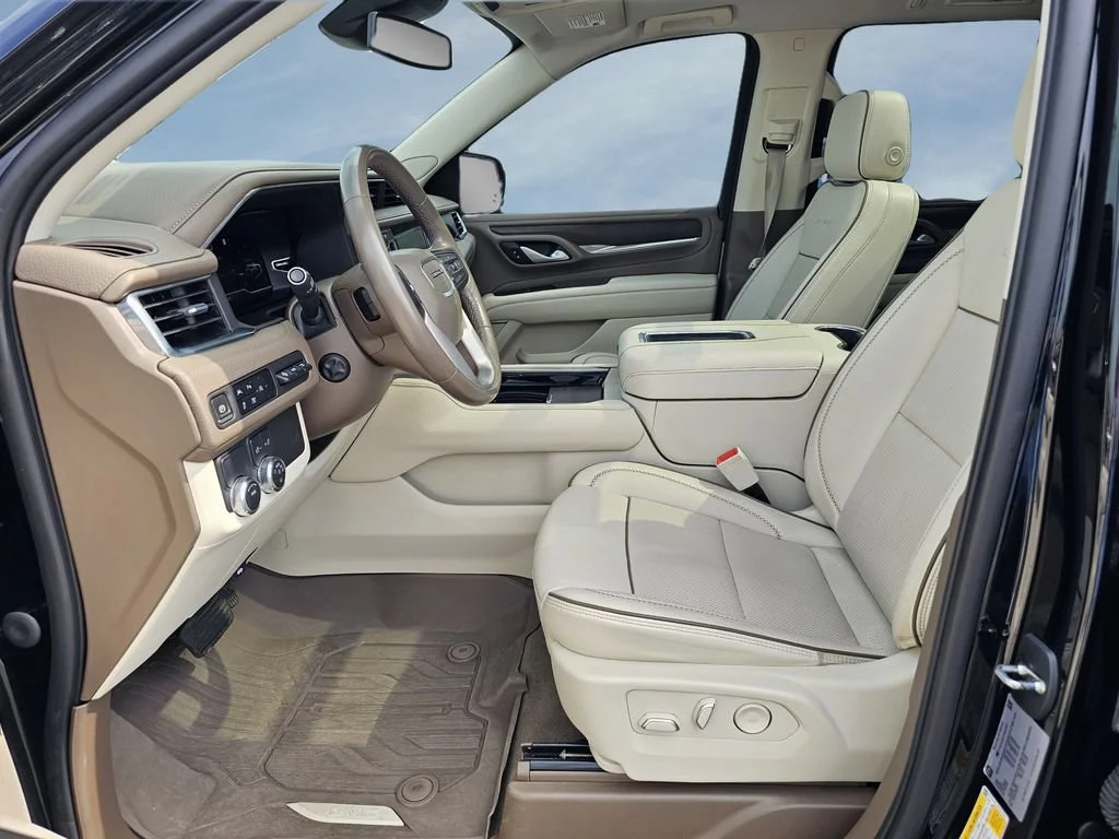 Used 2023 Onyx Black GMC Denali image 18