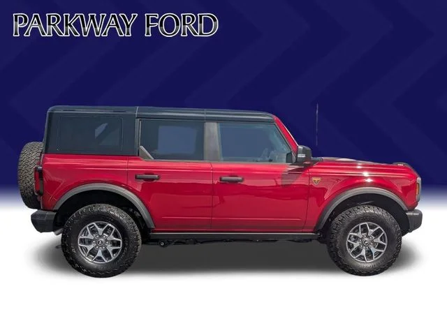 Used 2025 Red Ford Badlands image 4