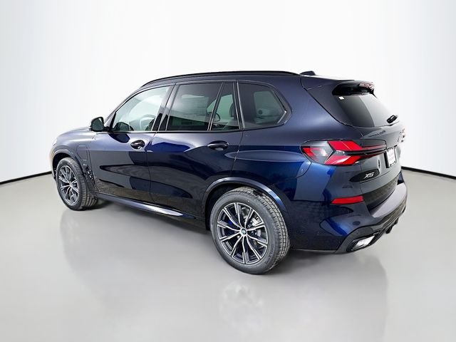 Used 2026 Carbon Black Metallic BMW xDrive50e image 5