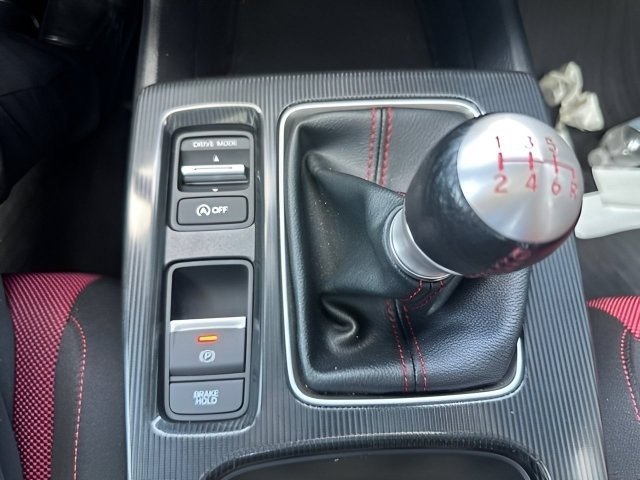 Used 2025 Urban Gray Pearl Honda  image 25