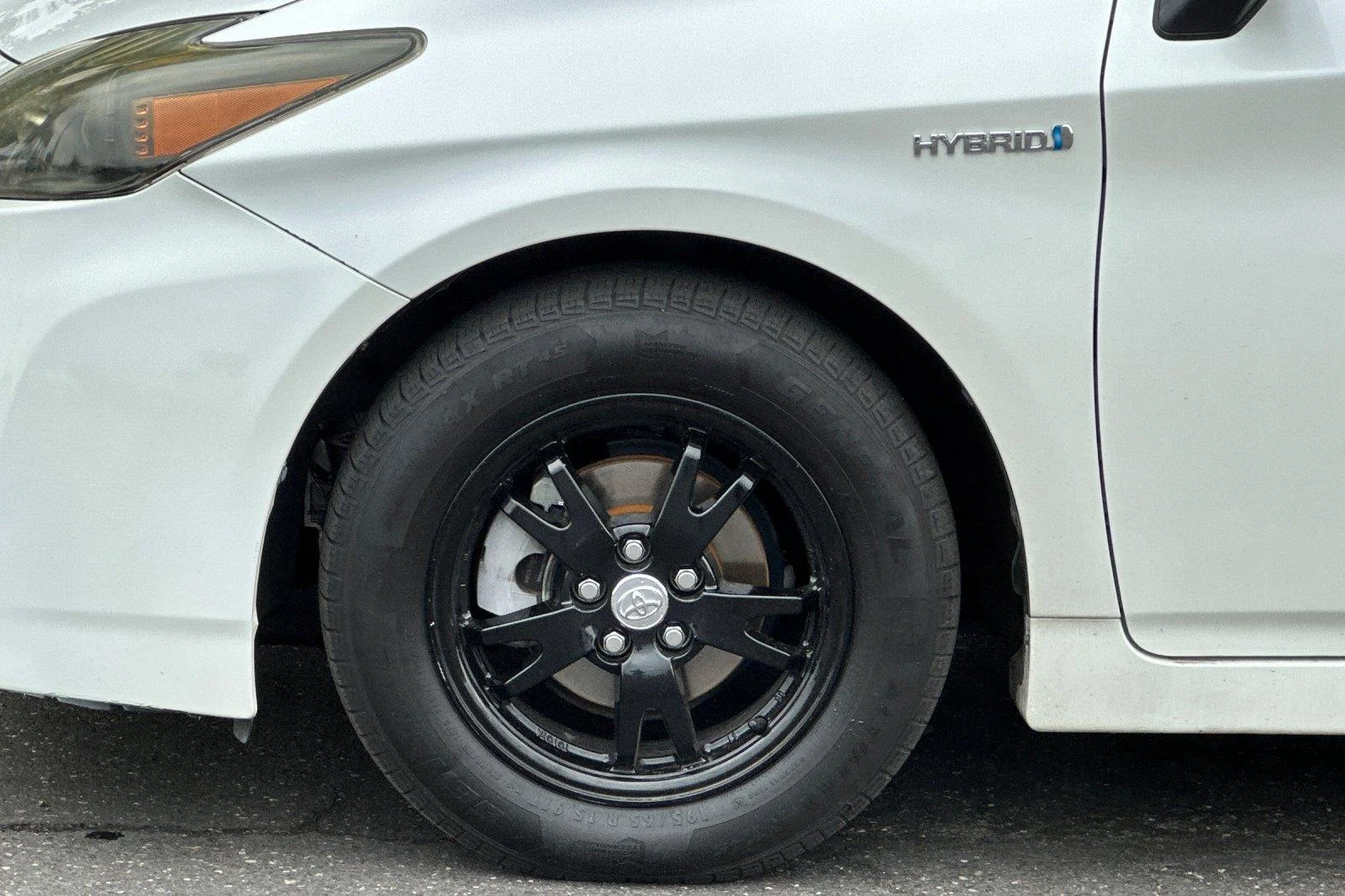Used 2010 Blizzard Pearl TOYOTA  image 23
