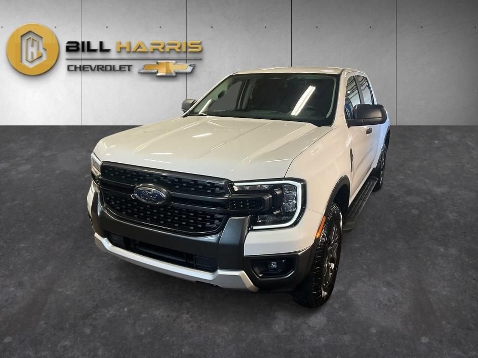 Used 2024 White Ford XLT image 1