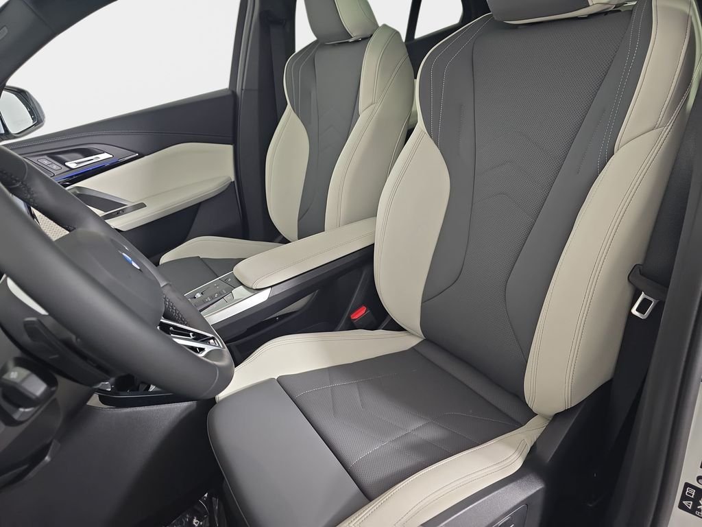 2026 BMW X2 28i - Photo 15