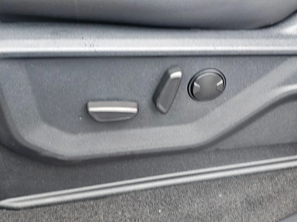 2025 Ford F-350 Super Duty Lariat - Photo 25