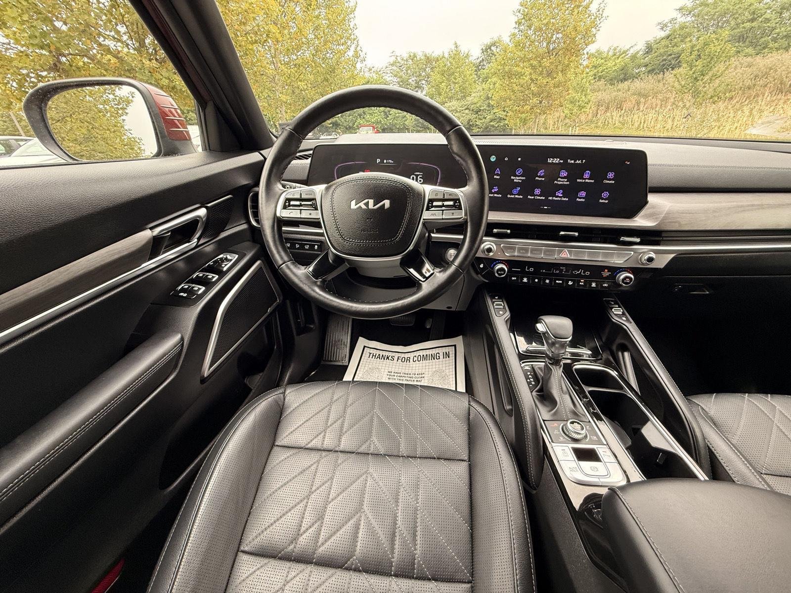 Used 2024 Dawning Red Kia EX X-Line image 24