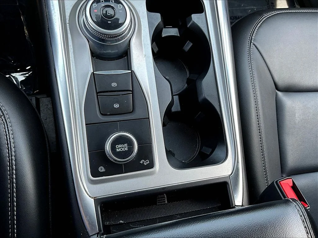 Certified Used 2023 Gray Ford XLT image 16