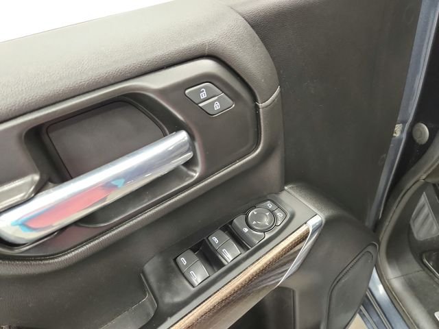 Used 2021 Gray Chevrolet LT image 34