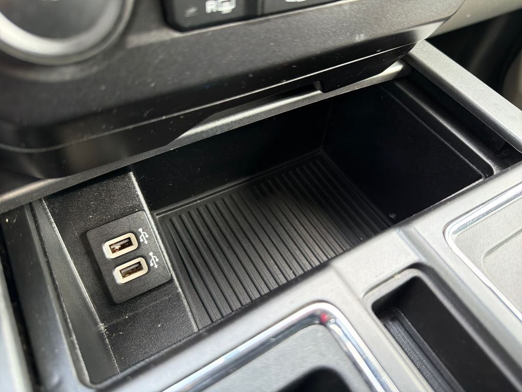 Used 2020 Stone Gray Metallic Ford XLT image 28