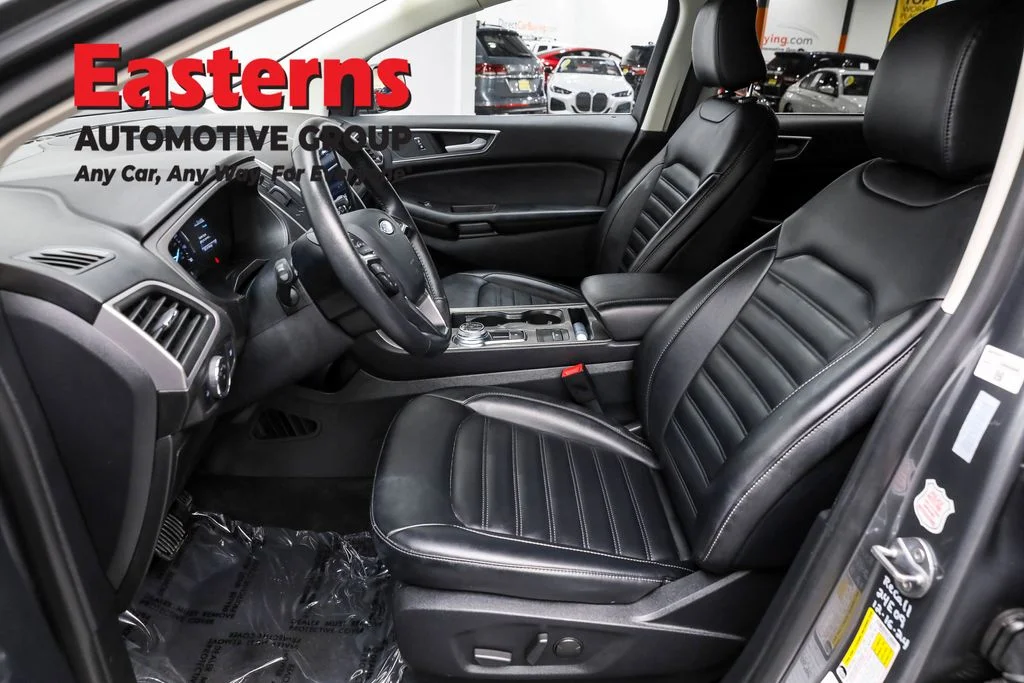 Used 2024 Gray Ford SEL image 14