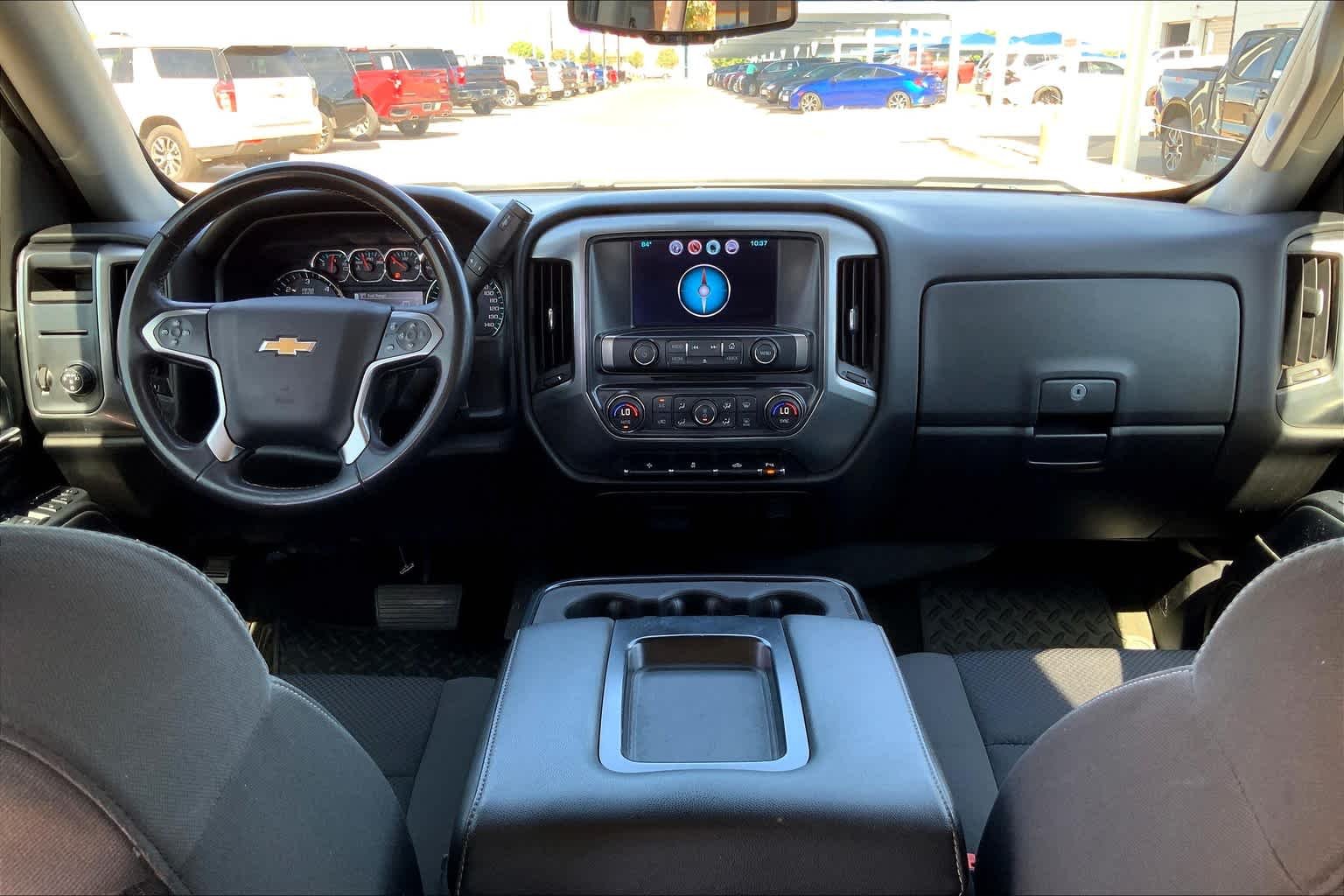 Used 2017 Summit White Chevrolet LT image 16