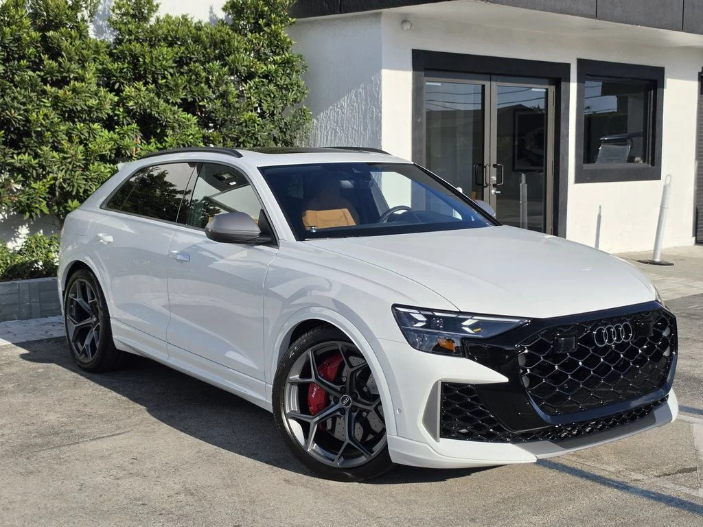 2025 Audi RS Q8