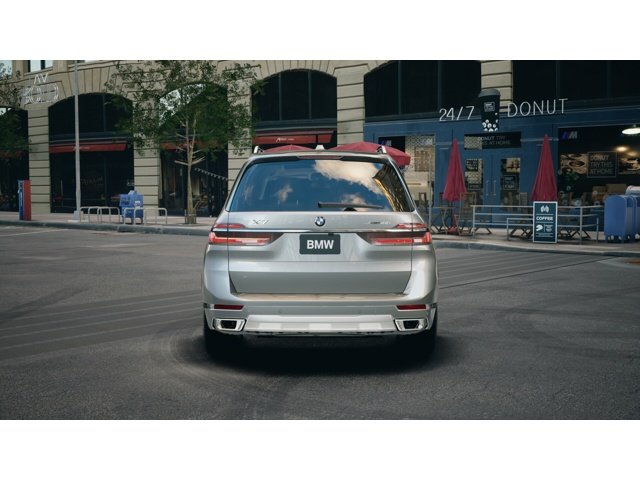 Used 2026 Skyscraper Grey Metallic BMW xDrive40i image 5