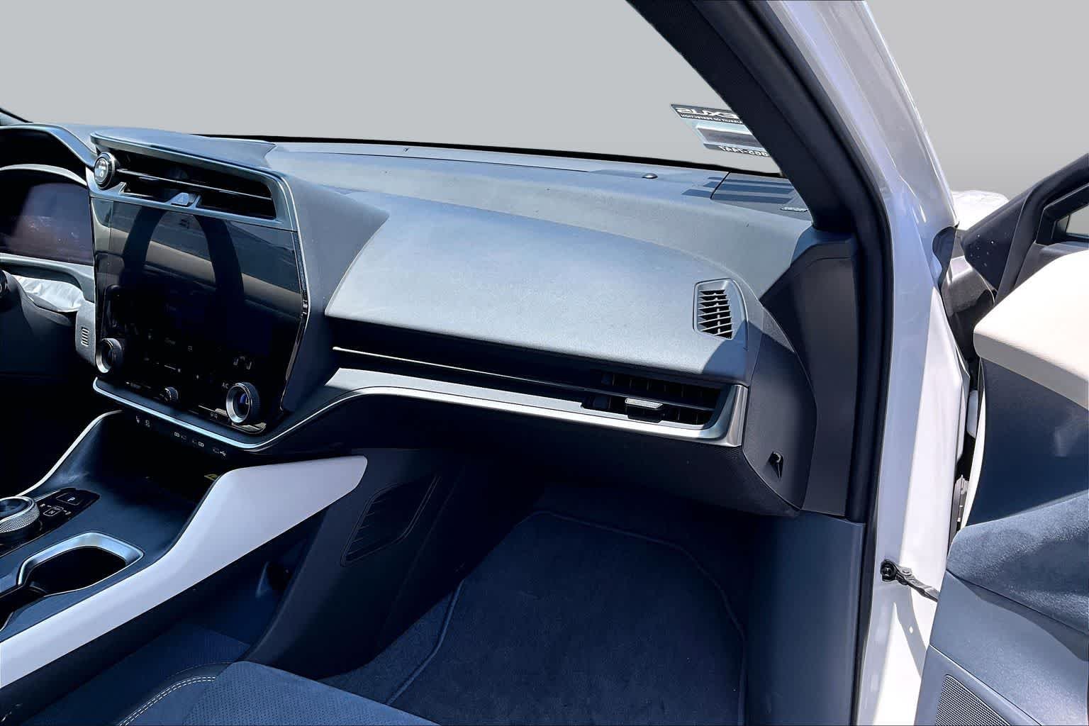 Certified Used 2023 Eminent White Pearl Lexus Luxury image 19