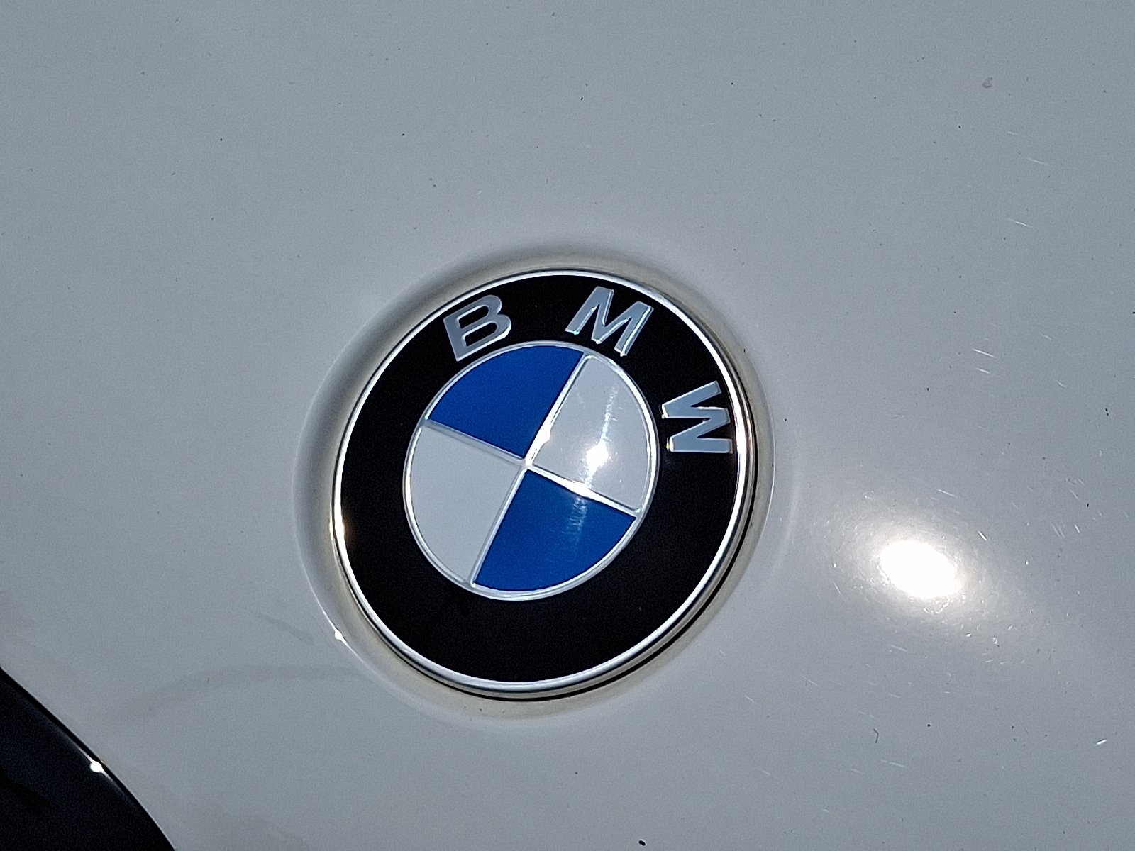Certified Used 2023 Alpine White - 300 BMW M50i image 29