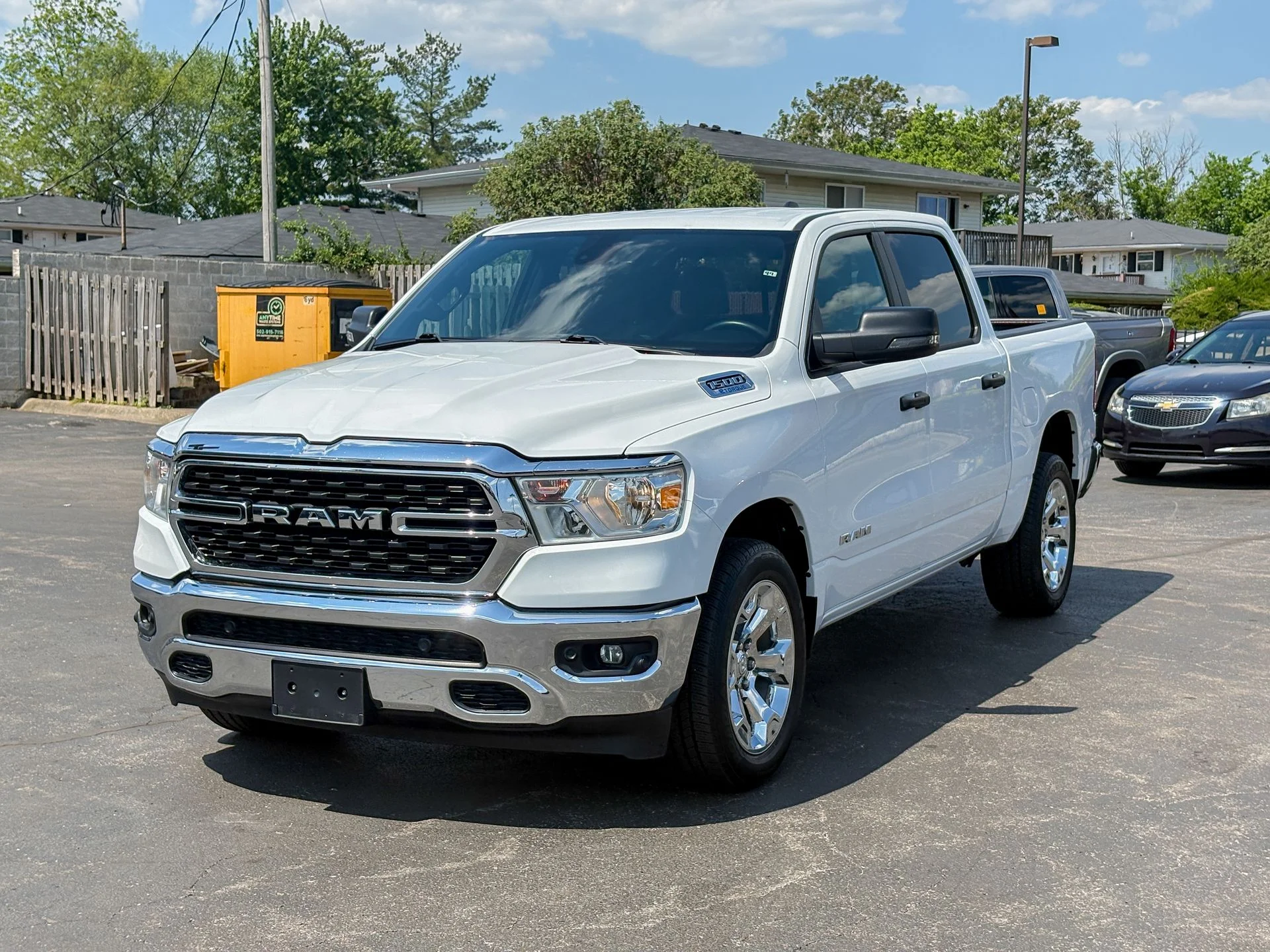 Used 2023 White Ram Big Horn/Lone Star image 5