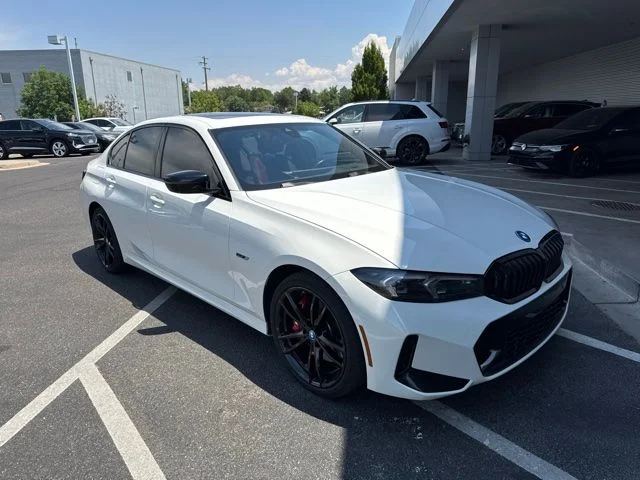 Used 2023 White BMW 330e xDrive image 4