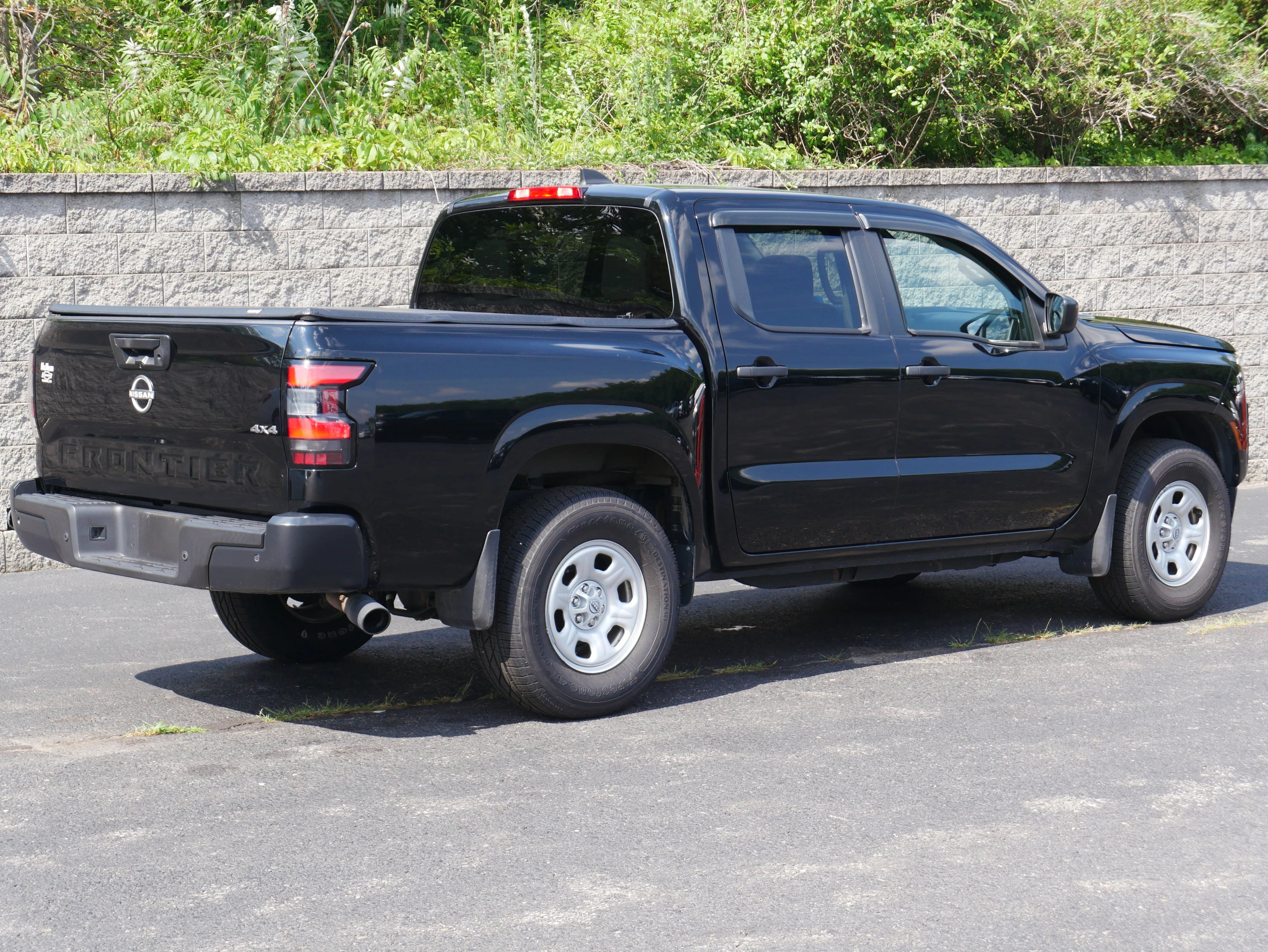 2023 Nissan Frontier S - Photo 7