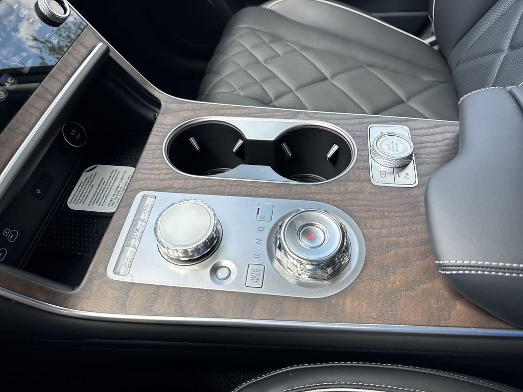 New 2026 Black Genesis 3.5T PRESTIGE image 23