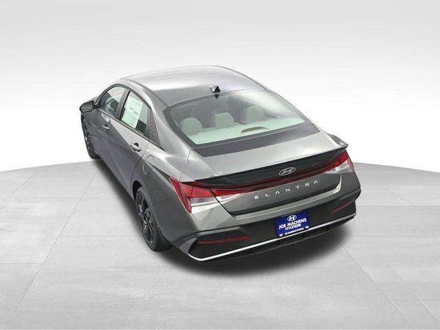 New 2026 Gray Hyundai SEL Sport image 25