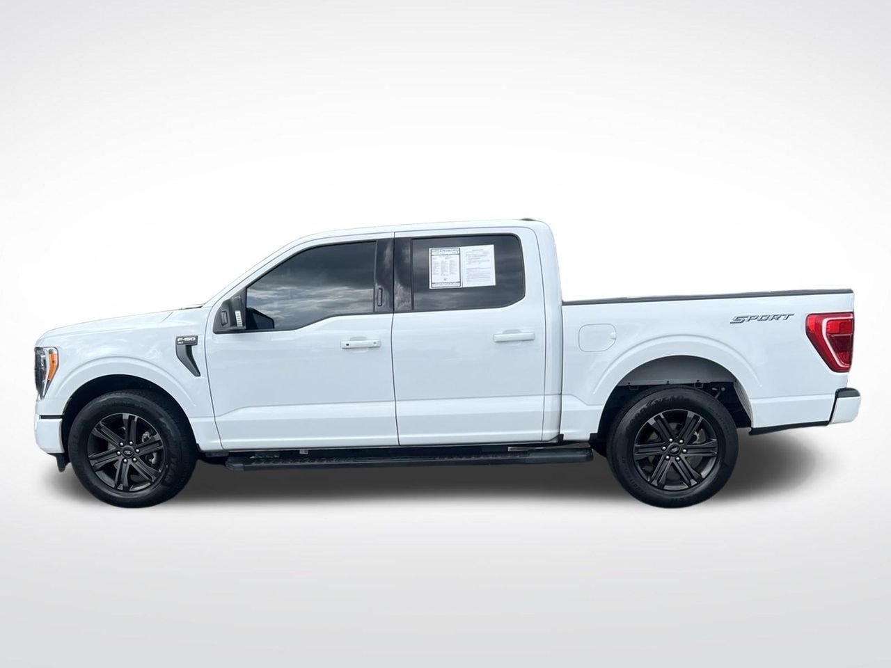 Used 2023 White Ford XLT image 7