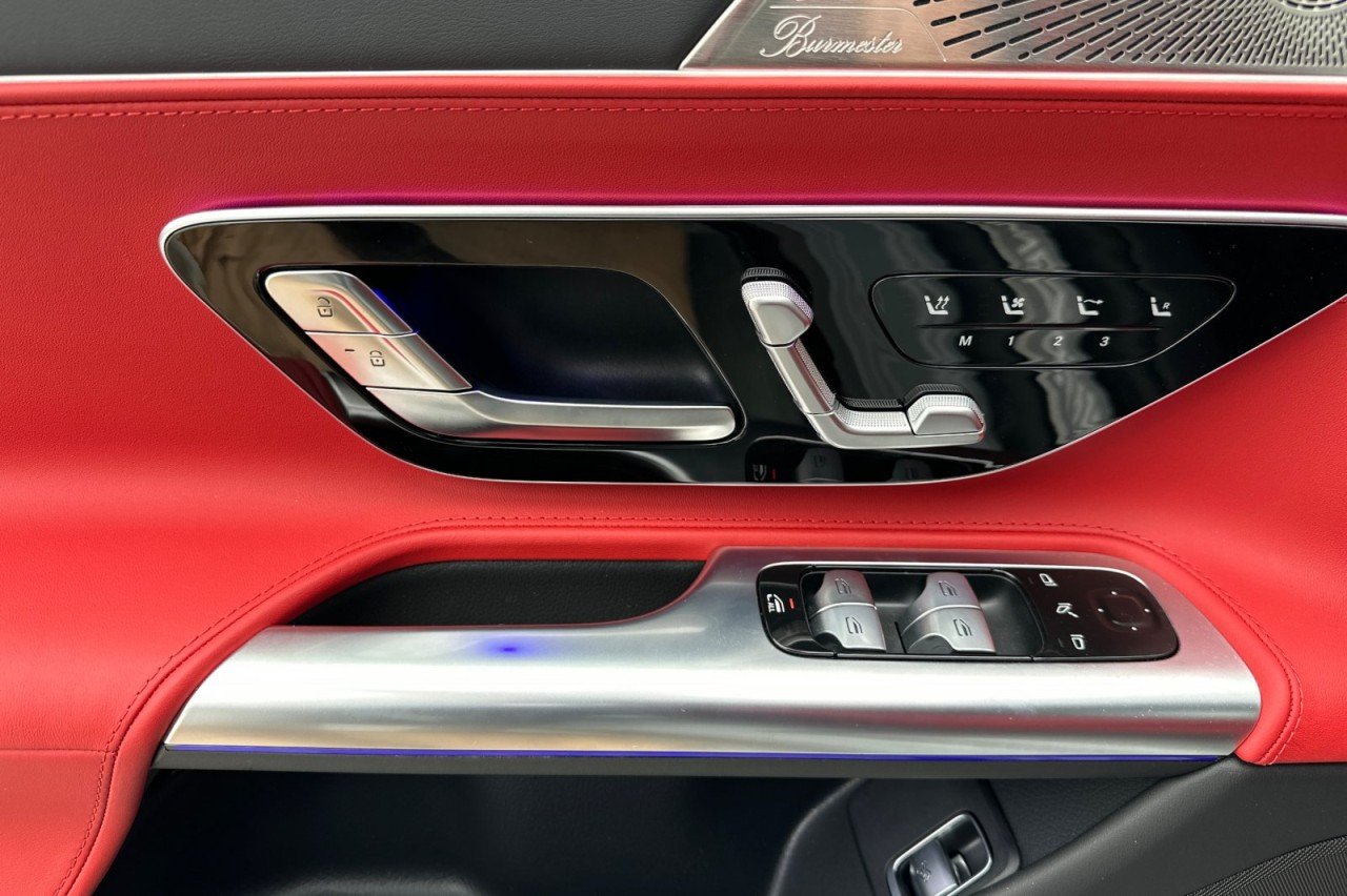 New 2026 MANUFAKTUR Alpine Grey Mercedes-Benz AMG® SL 55 Roadster image 11
