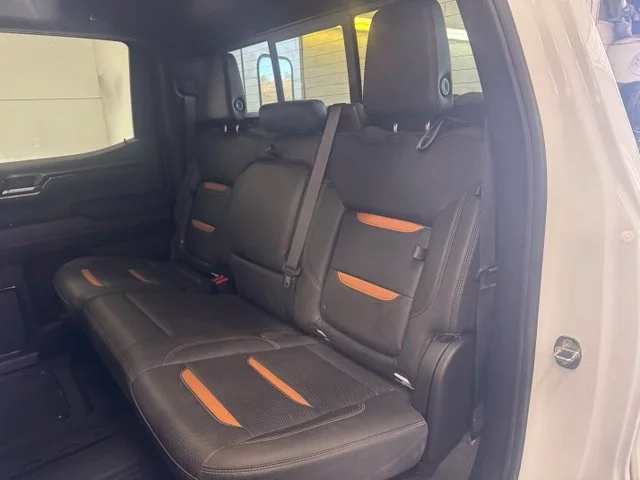Used 2023 White GMC AT4 image 17