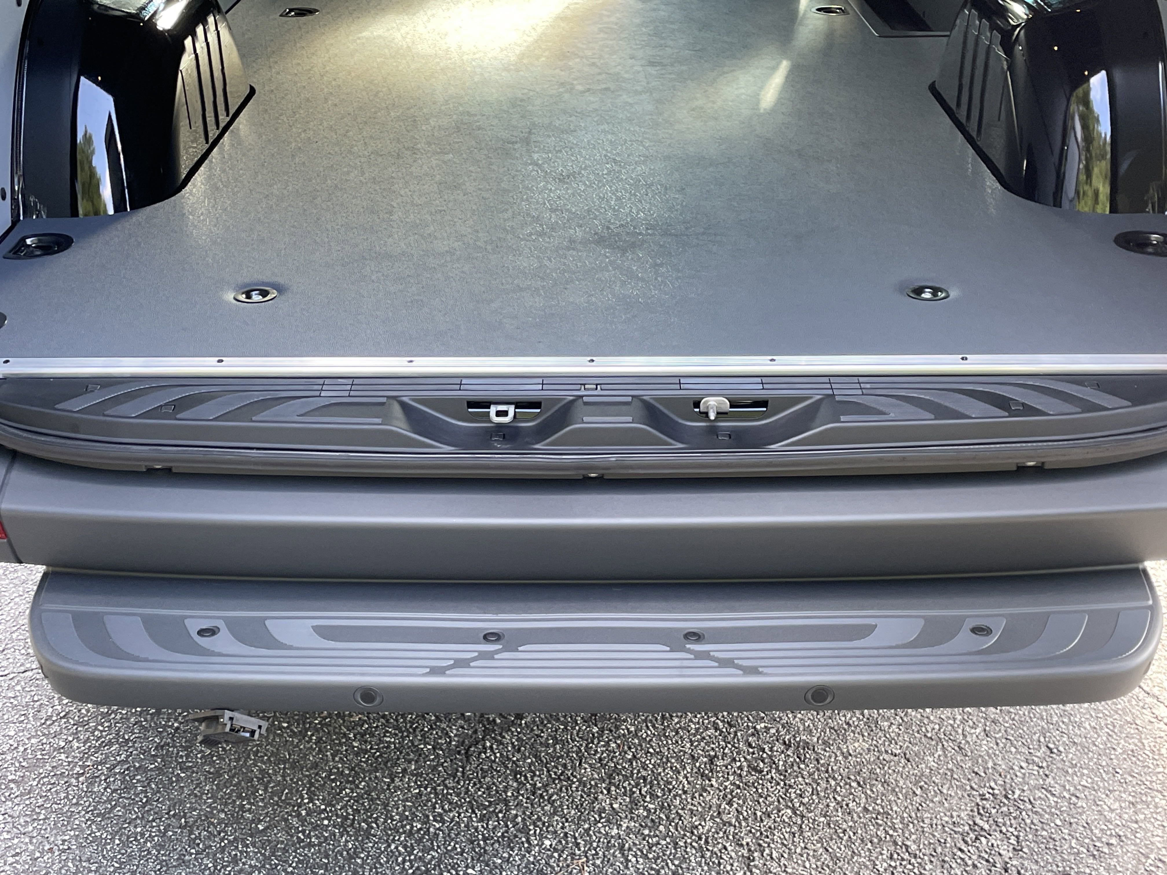 New 2025 Jet Black Mercedes-Benz 2500 Standard Roof I4 Diesel 144 RWD image 15