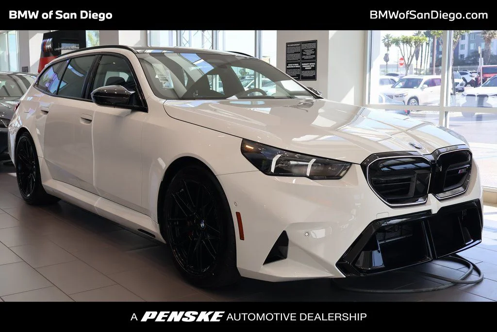 2026 BMW M5 M5 Touring's photo