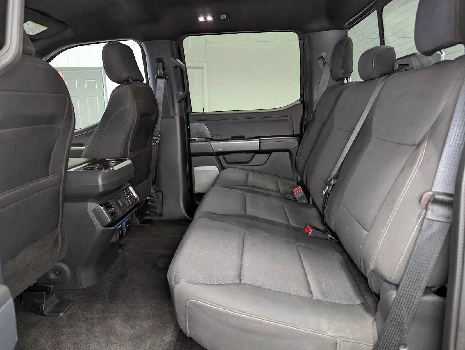 Used 2022 Agate Black Ford XLT image 23