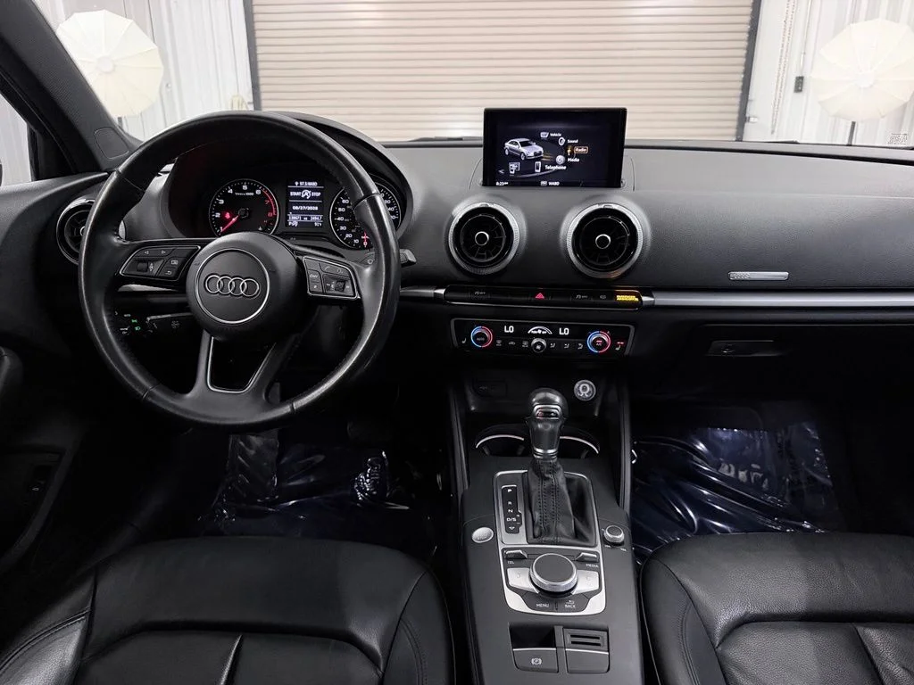 Used 2019 White Audi 2.0T Premium image 22