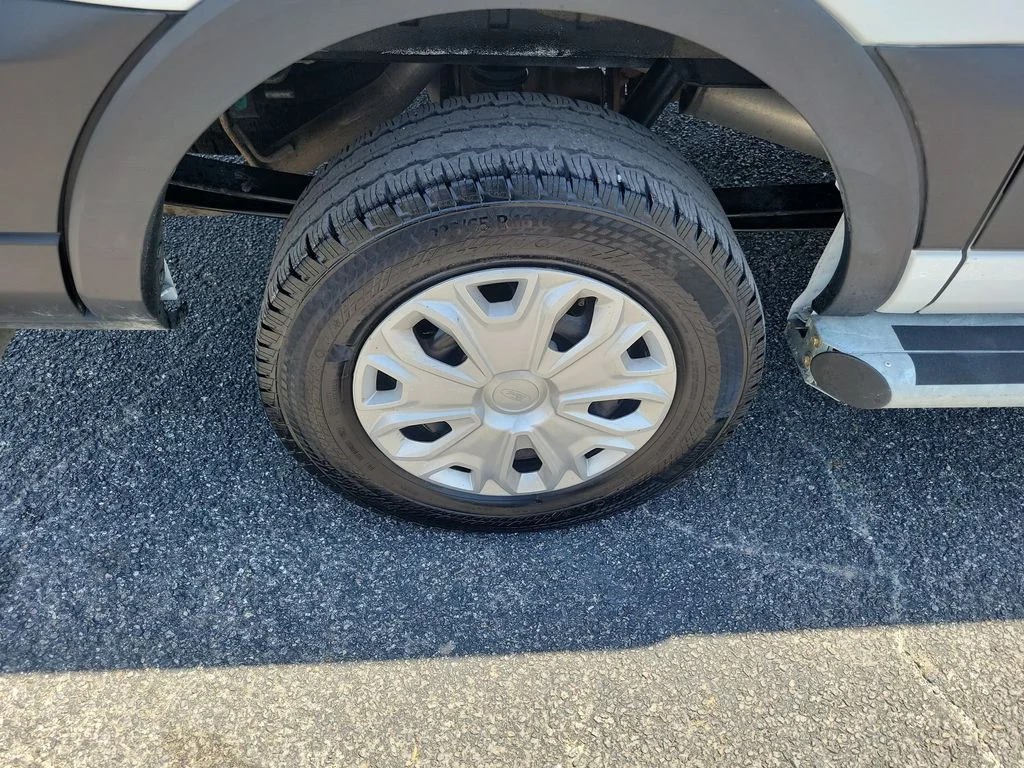 Used 2024 White Ford Base image 8