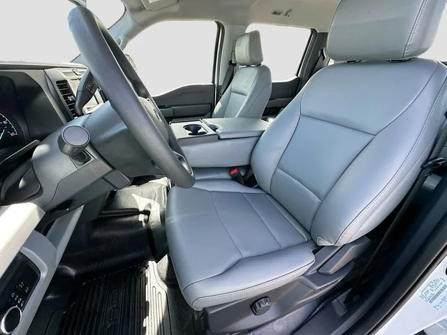 New 2026 Oxford White Ford XL image 13
