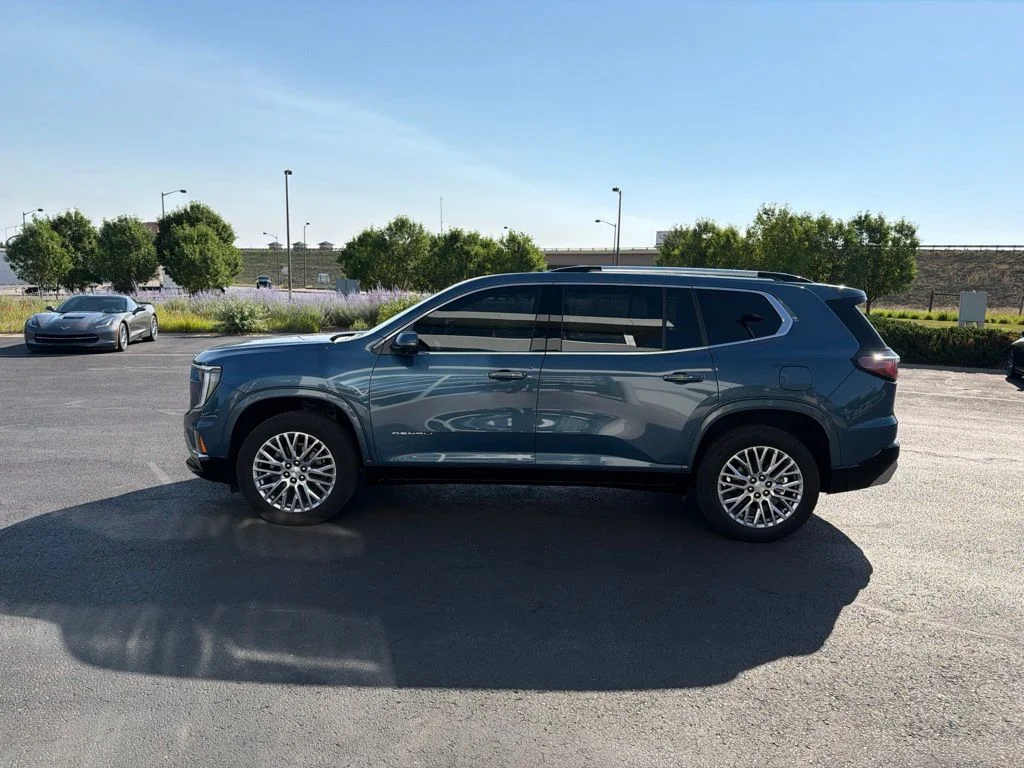 Used 2024 Blue GMC Denali image 2