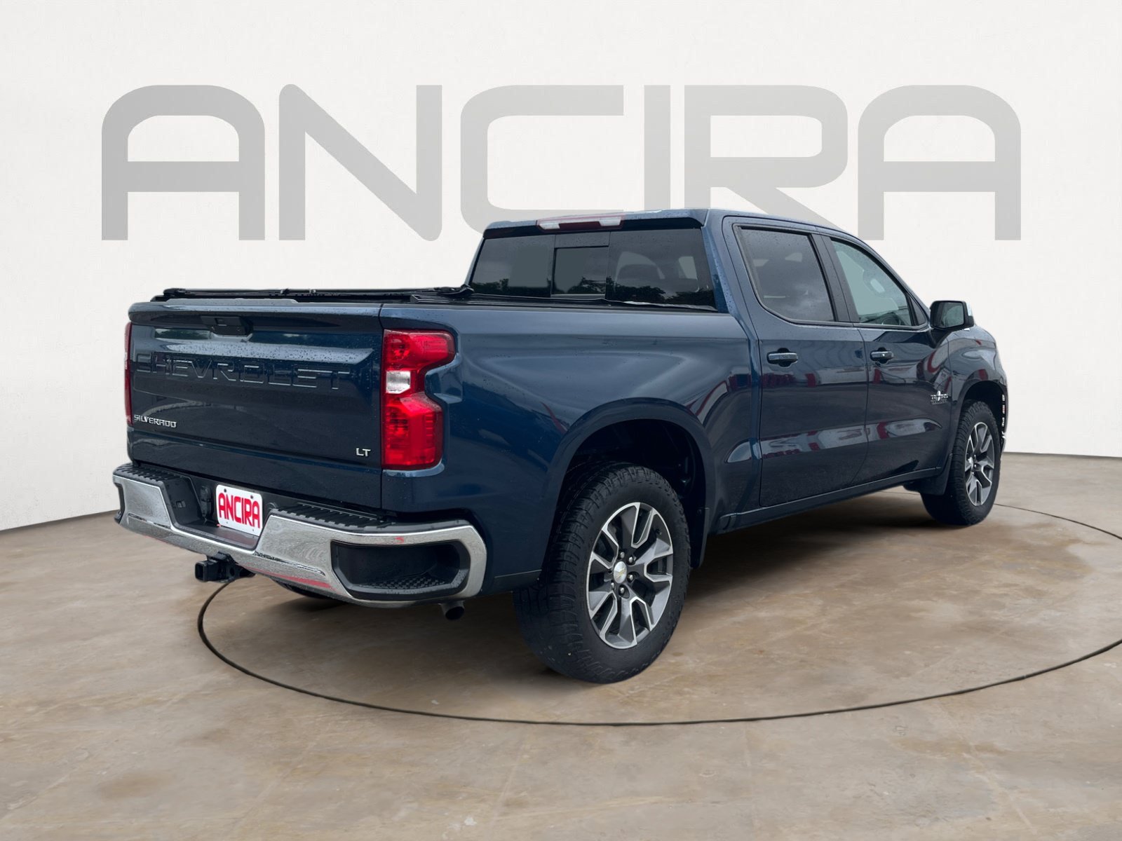 Used 2021 Northsky Blue Metallic Chevrolet LT image 10